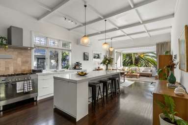 99 Clarence Street_2