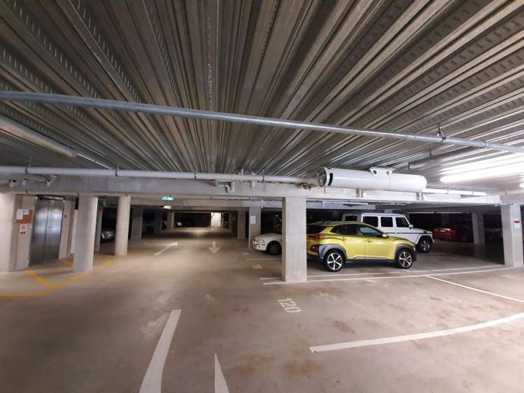 914/26 Library Lane 10862_11