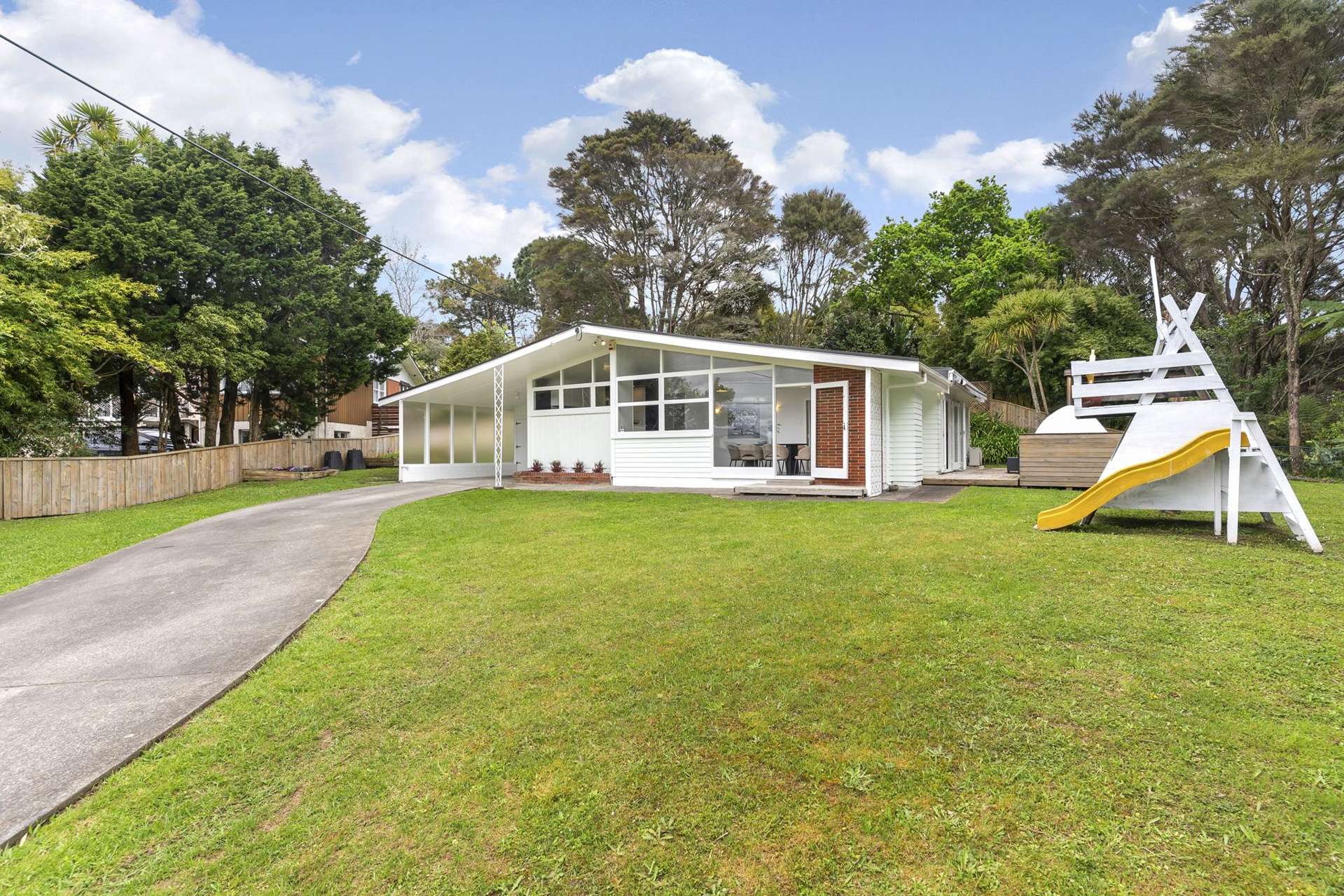 246 Glengarry Road Glen Eden_0