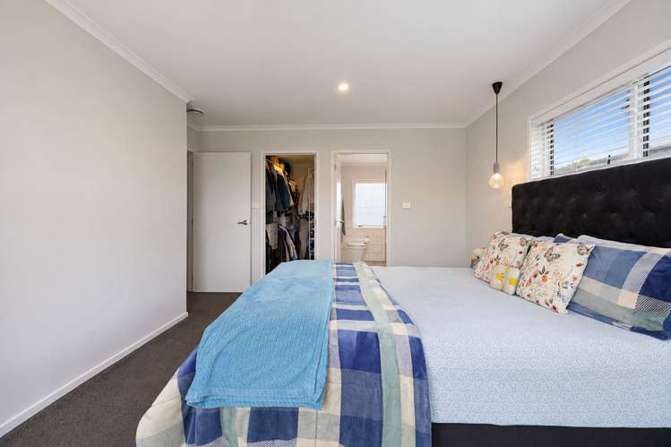 93 Puhirake Crescent Pyes Pa_15