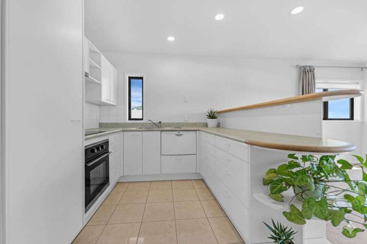 6/5 Cook Street Howick_4