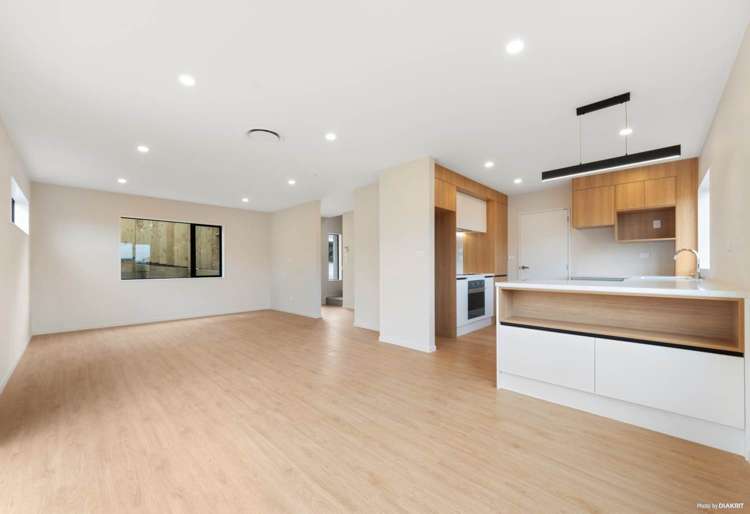 4239C Great North Road Glendene_1