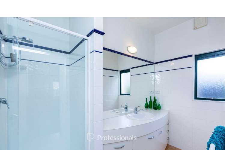 4/341 Fergusson Drive Heretaunga_13