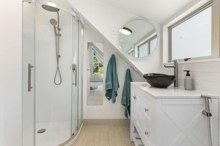 2/5A Dakota Avenue Beach Haven_16