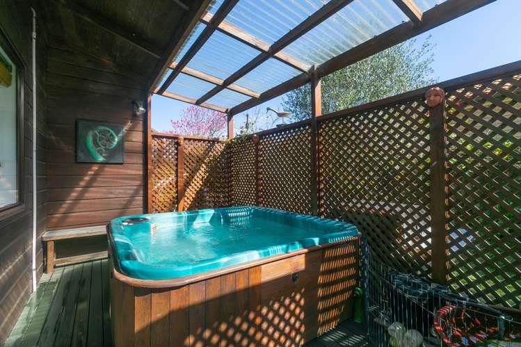 15b Montrose Street Point Chevalier_9