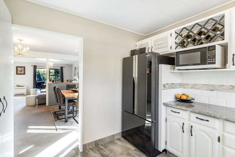 6 Aintree Crescent Awapuni_4