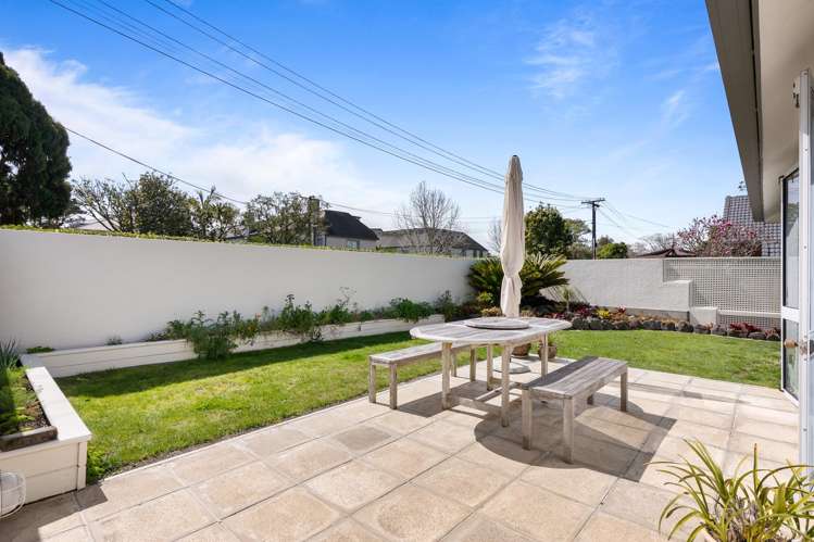 13a Highwic Avenue Epsom_7