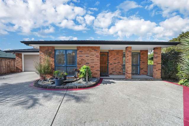 14 Watersfield Place Flat Bush_4