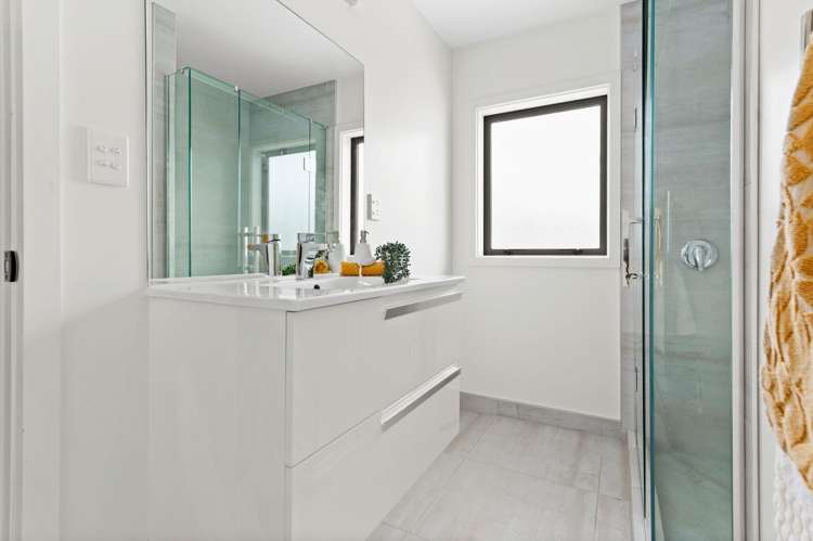 8 Faber Place Rototuna North_27