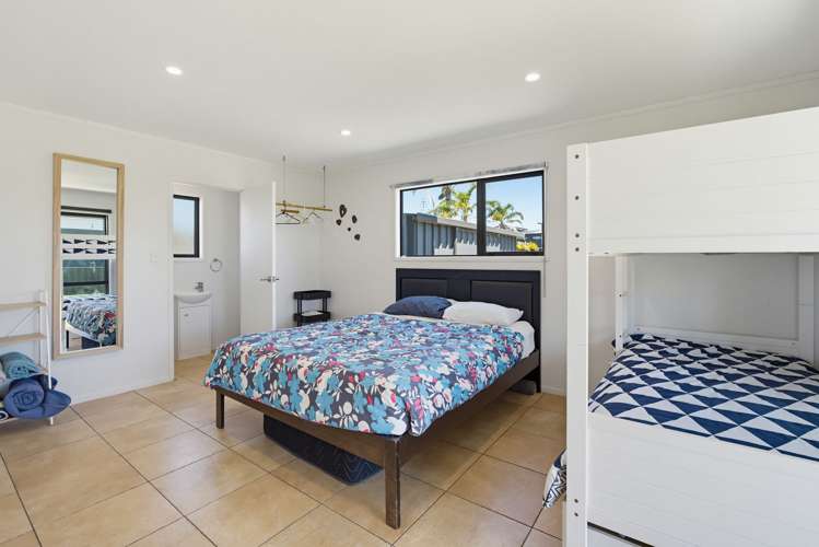 113 Kelly Jade Avenue Matarangi_22