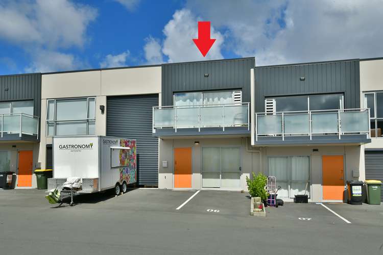 6/45 Karepiro Drive Stanmore Bay_1