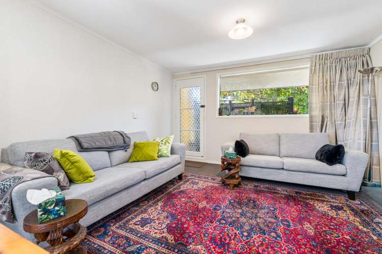 11 Sullivan Avenue Mangere Bridge_7