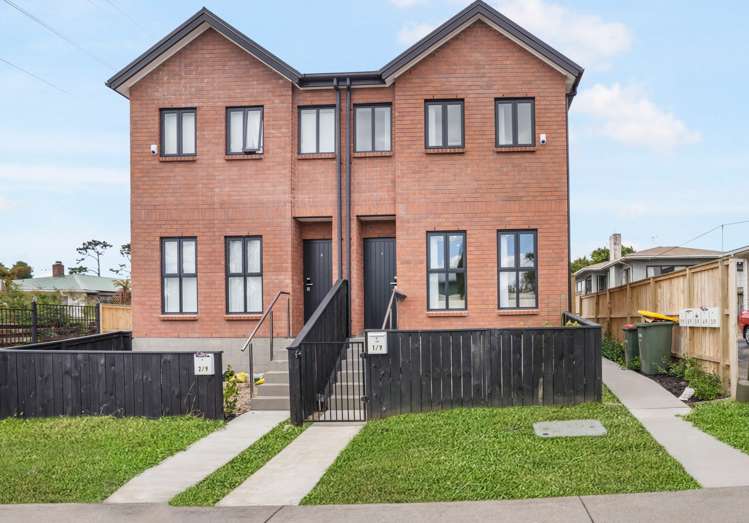 1/9 Marlene Avenue Te Atatu South_0