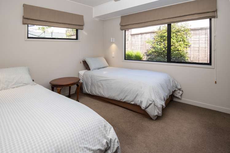 110 Bramley Drive Farm Cove_26