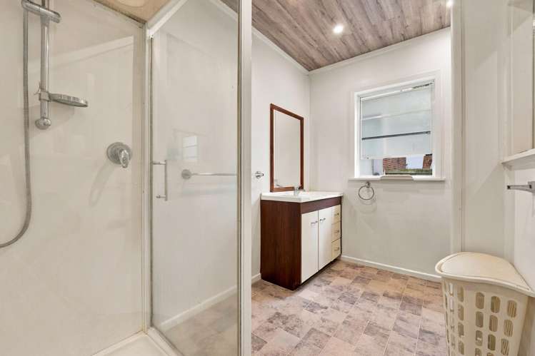 40 Church Crescent Panmure_14