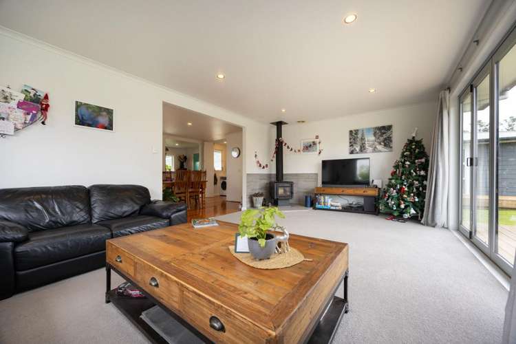 1397 Makino Road Halcombe_8