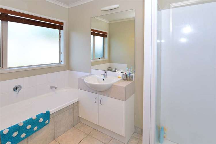 7 Saltwood Street Red Beach_15