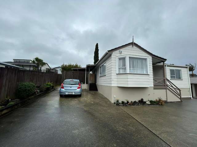 Well maintained 3 bedroom family home