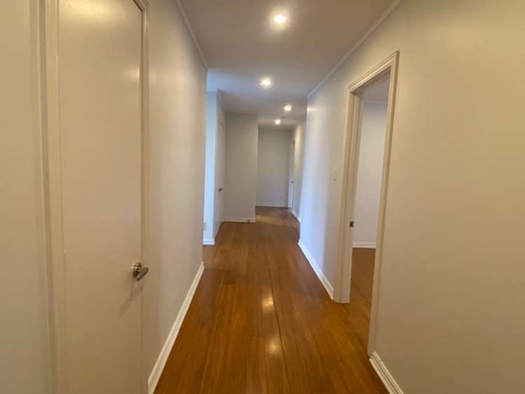 40 Gracechurch Drive 10673_10