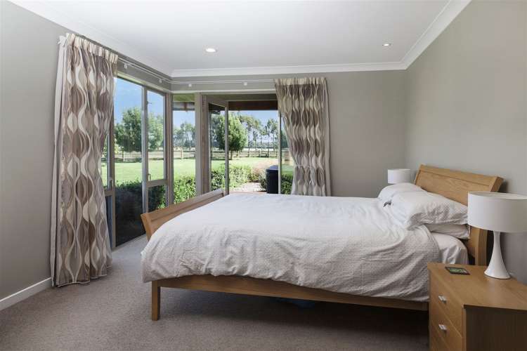 1102 Two Chain Road Swannanoa_11