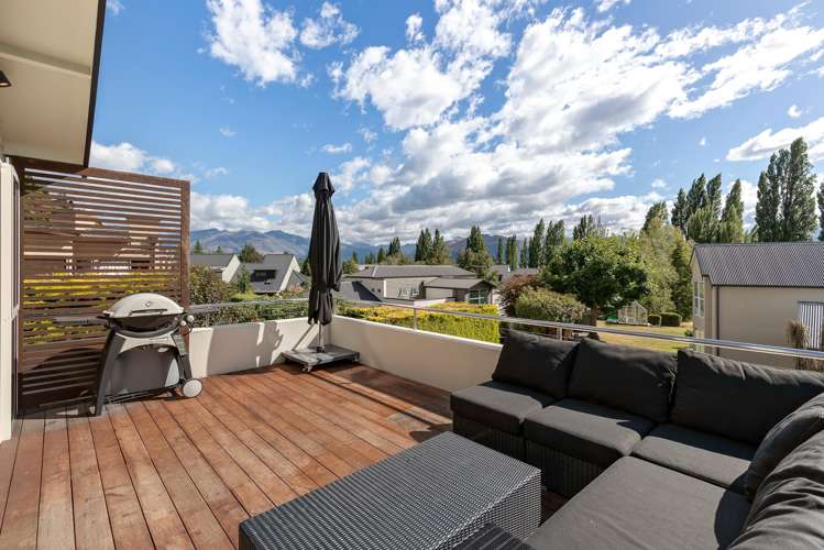 11 Morrows Mead Wanaka_8