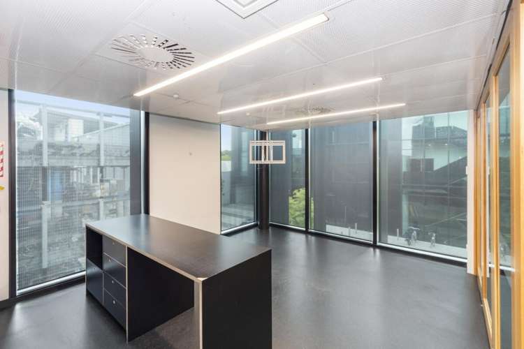 1/335 Lincoln Road Addington_9