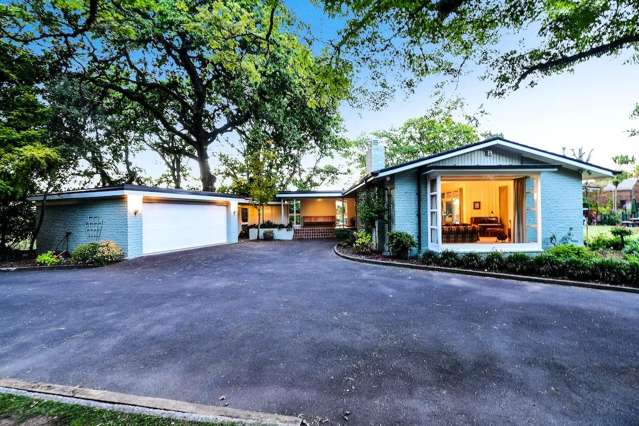 Six Bedrooms on River Road
