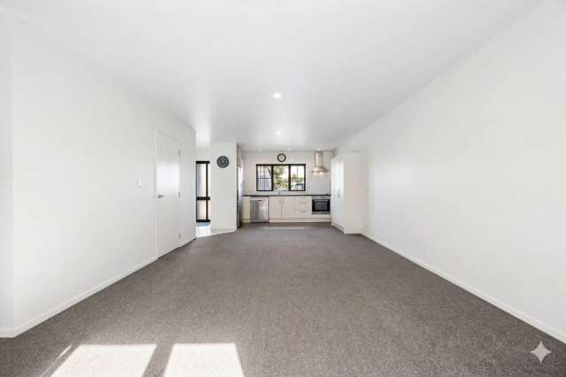 2/1 Harrison Road Mount Wellington_4
