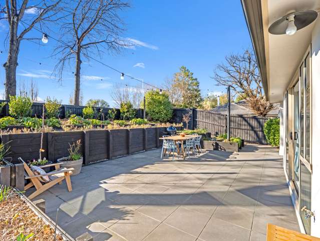 5 Bedrooms in Regents Park!
