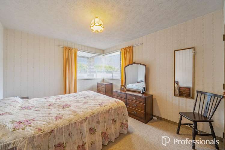 12A Korau Grove Stokes Valley_13