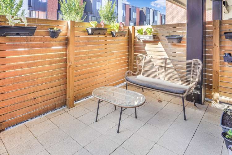 11/182 London Street Hamilton Central_6