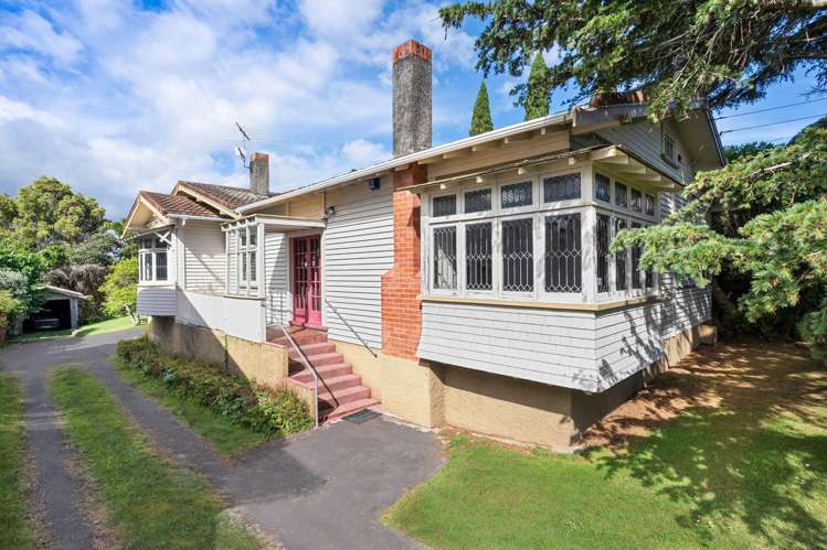 54 Lloyd Avenue Mount Albert_0