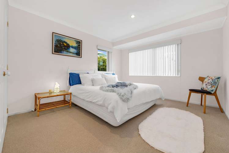 1 Conacher Close East Tamaki Heights_17