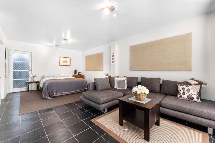 63 Kirby Street Glendene_20