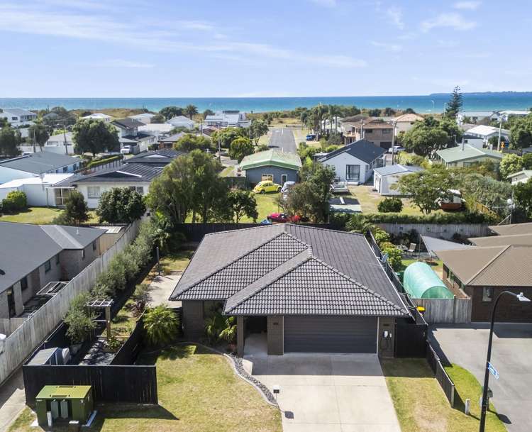 10 Butterworth Crescent_0