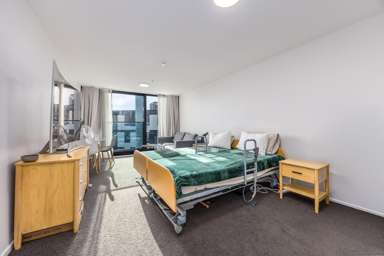 17J/3 Whitaker Place_4