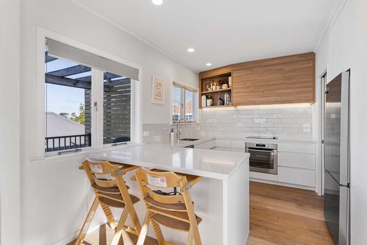 8 Minerva Terrace Cockle Bay_11