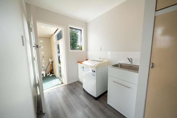 16B Sutherland Street Te Anau_13