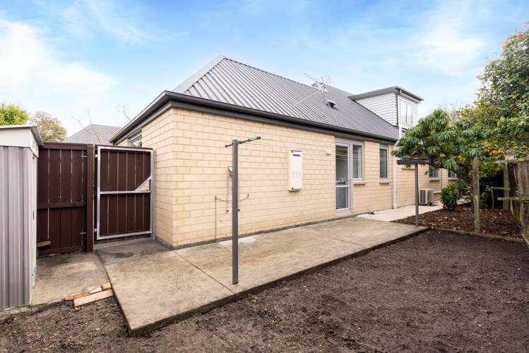 1b Amstel Lane Richmond_23