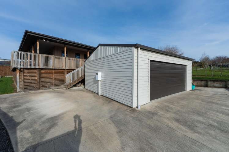 6 Poplar Grove Feilding_24