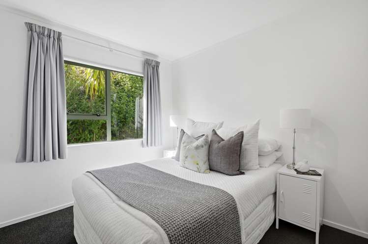 4b Knott Road Stanmore Bay_11