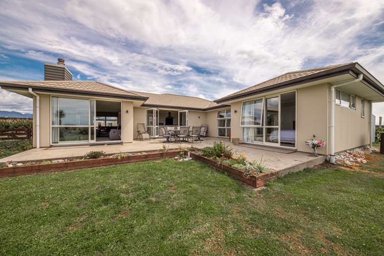 6 Elley Drive Carters Beach_34