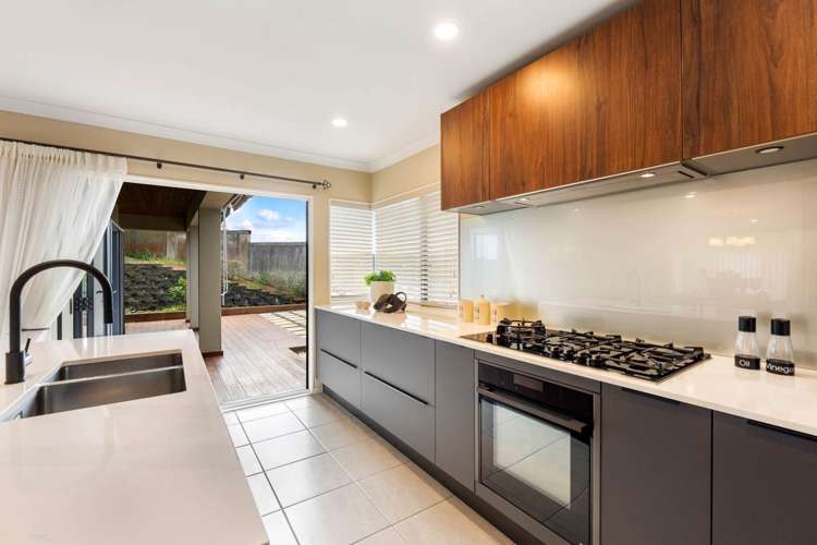 54 Grammar School Road_3