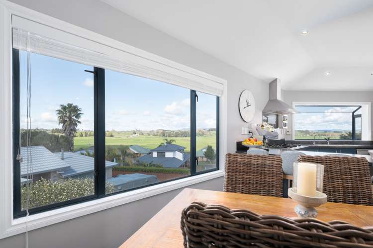 20 Friesian Place Grandview Heights_10