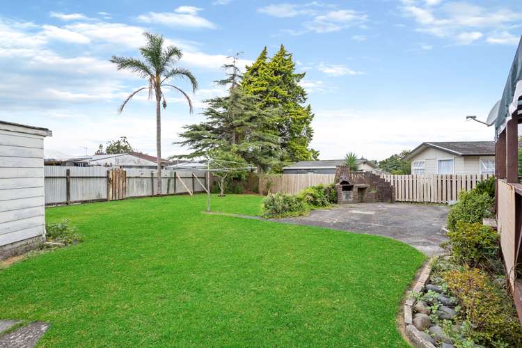 20 Astor Place Manurewa_13