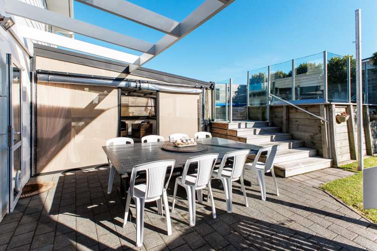 66 Fishermans Drive Coastlands_17