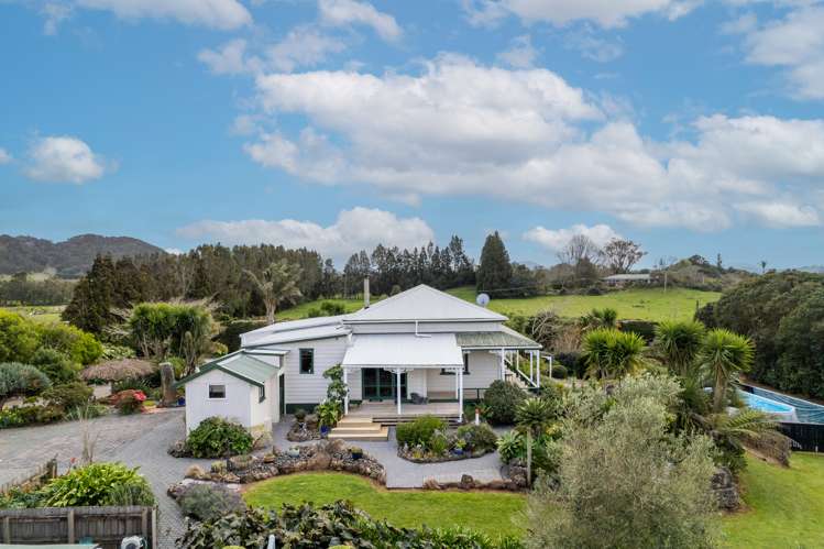 64 Tauraroa Road Maungakaramea_55