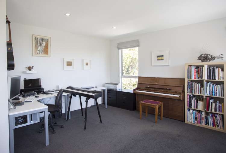 19a View Mount Stoke_11