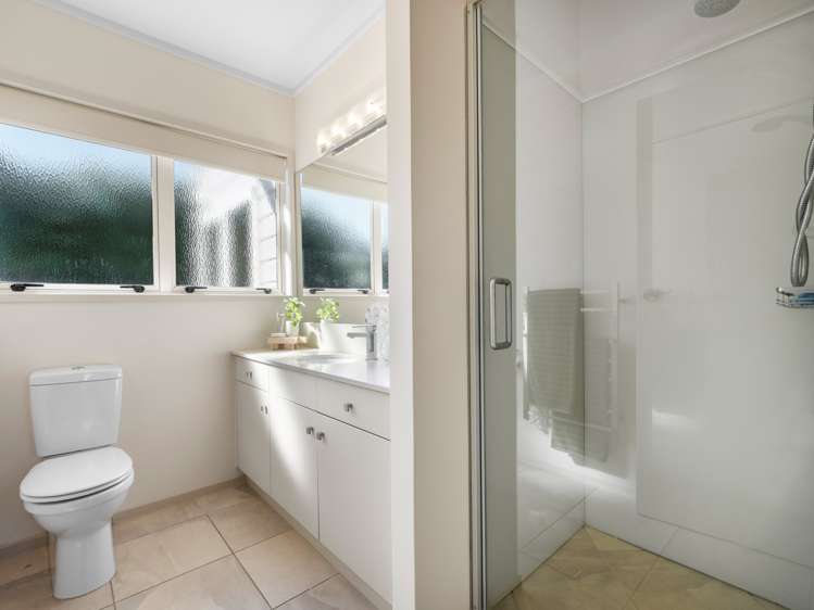 111 Waratah Street Matua_24