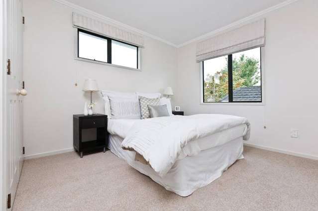 2/48 Tawhiri Road One Tree Hill_1